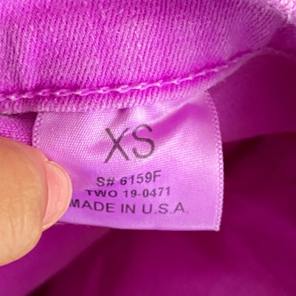 Neon high waisted shorts - Picture 3 of 3